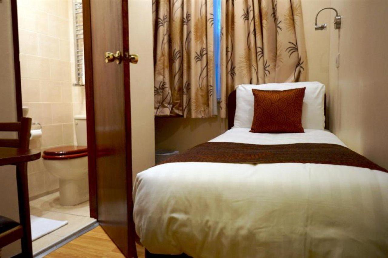 La Gaffe - Bed And Breakfast Londra Exterior foto