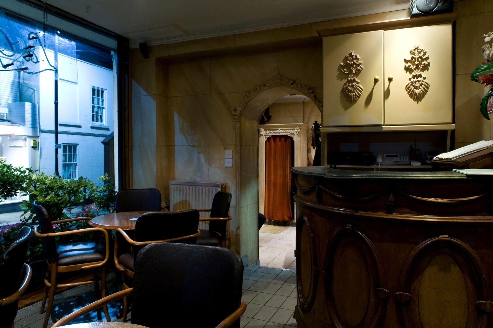 La Gaffe - Bed And Breakfast Londra Exterior foto